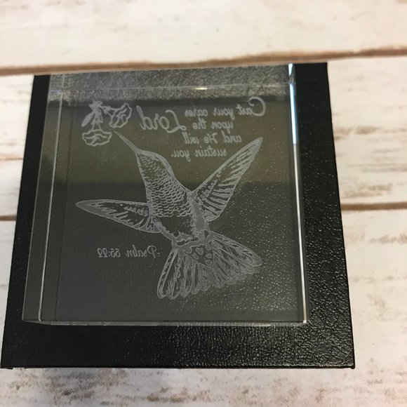 Inspirational Glass Etched Hummingbird with Psalm - Picture 1 of 7